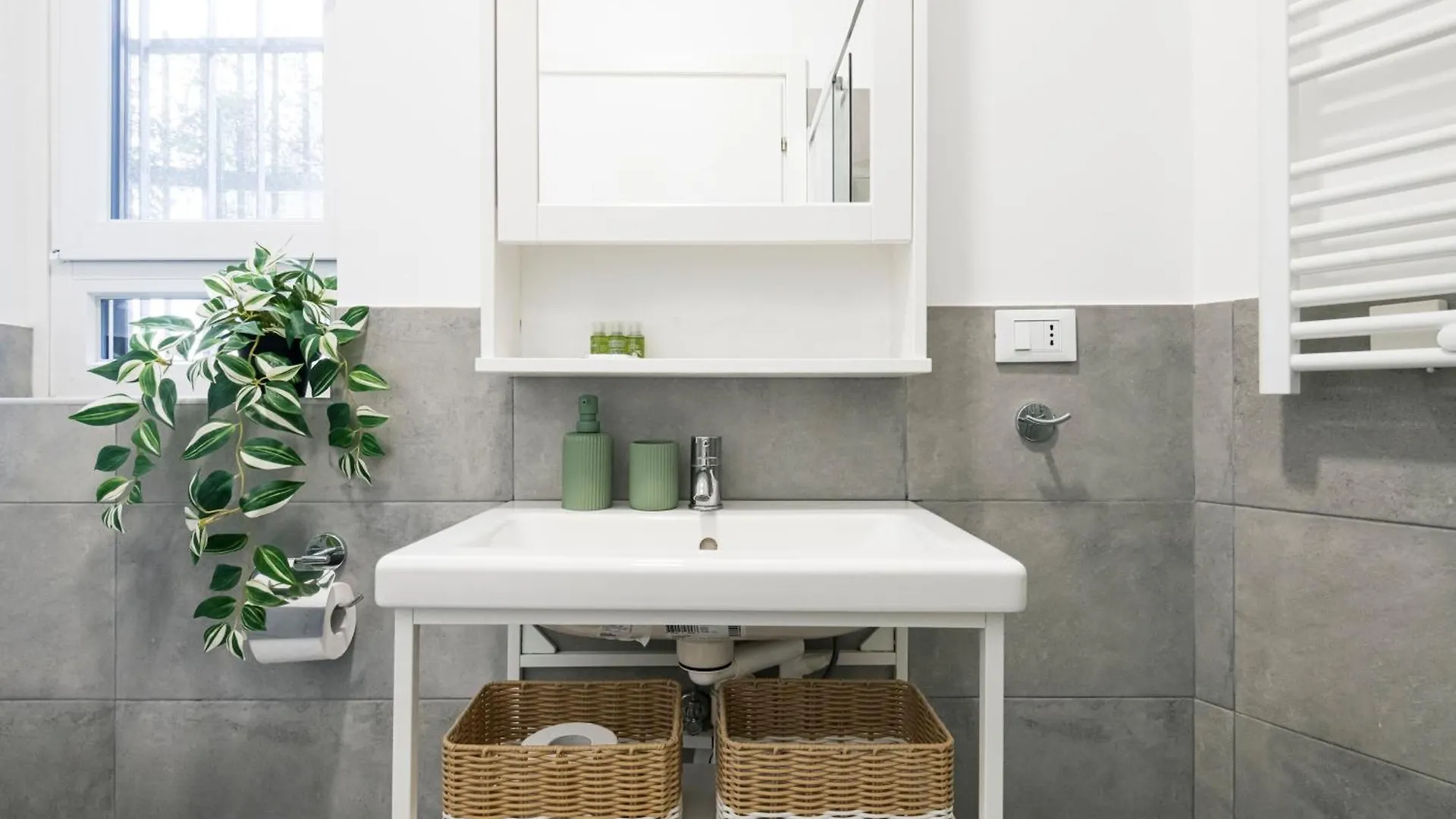 Easylife - Splendido Bilocale Immerso Nel Verde In Zona Brera Mailand 0*,